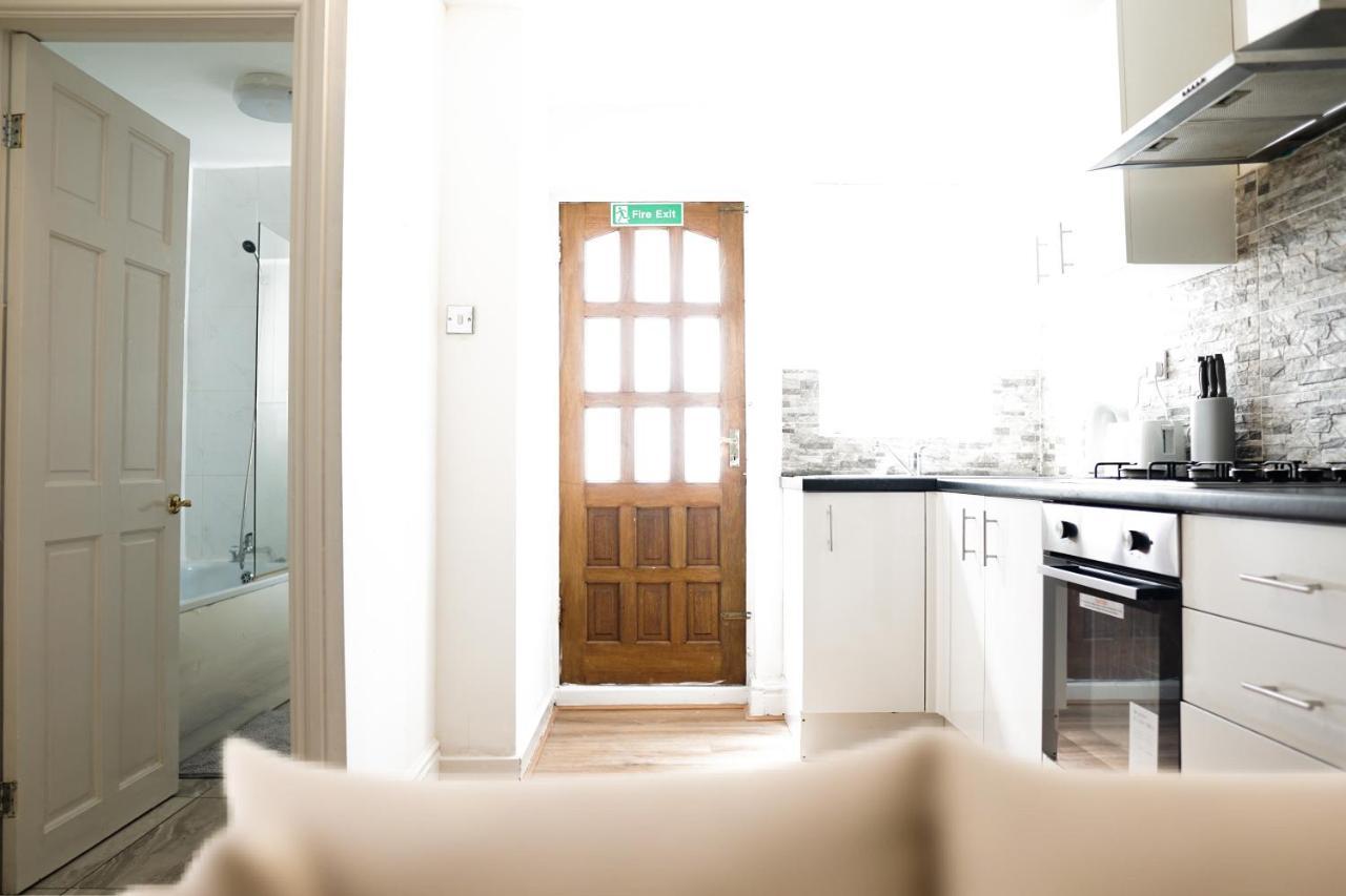 Laid-Back Midtown Retreat Lejlighed Liverpool Eksteriør billede